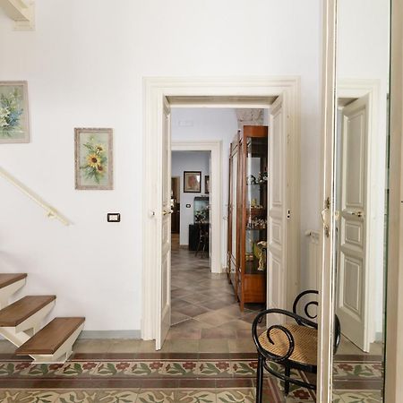 Appartamento Vintage Con Balcone By Wonderful Italy Ostuni Εξωτερικό φωτογραφία